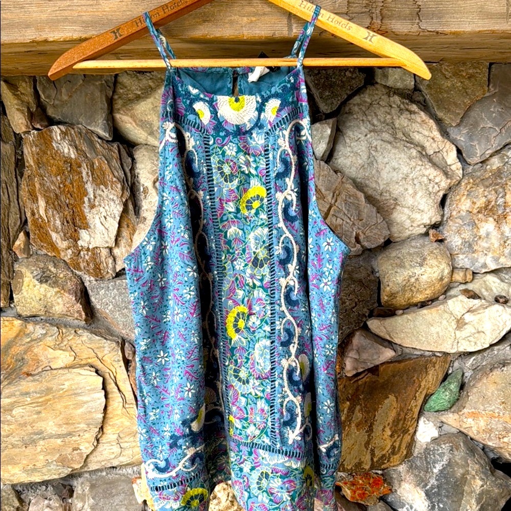 Anthropologie Boho Floral Embroidered Tank Top - Size 12 - Picture 4 of 16